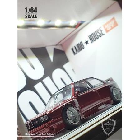 Kaido House Diecast Led Işıklı Akrilik Korumalı Stand/Diorama 1:64 Ölçek