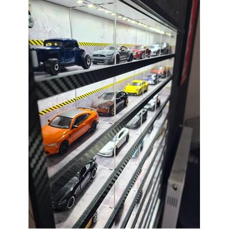 Özel Üretim 1:64 Model Araçlar İçin Led Işıklı  10 Katlı, Akrilik Korumalı Diorama